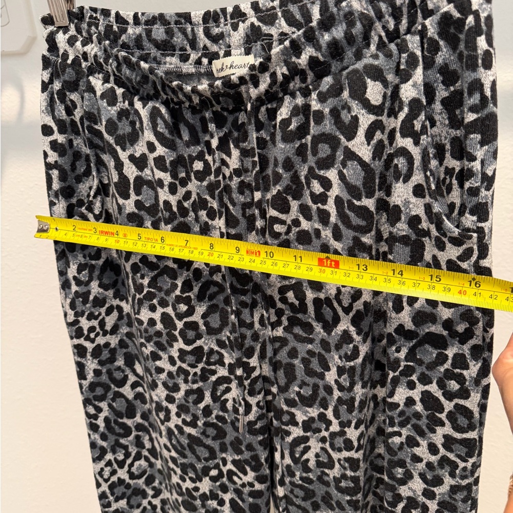 Leopard Print Pants - Picture 2 of 5